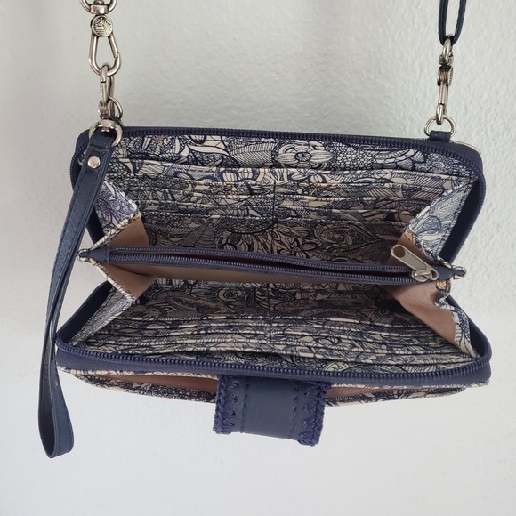 Sakroots Crossbody Bag Womens Floral Print Wallet Purse Convertible Zip Organize - Picture 7 of 8